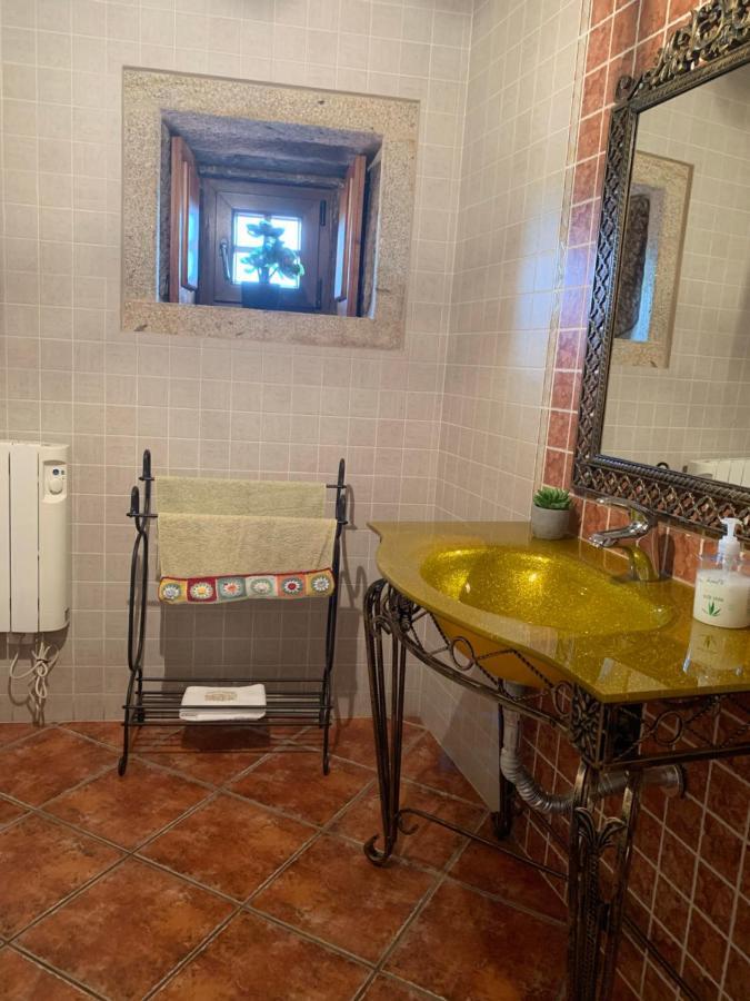 Villa Casa D'Campo Ferreira Pitoes das Junias Esterno foto